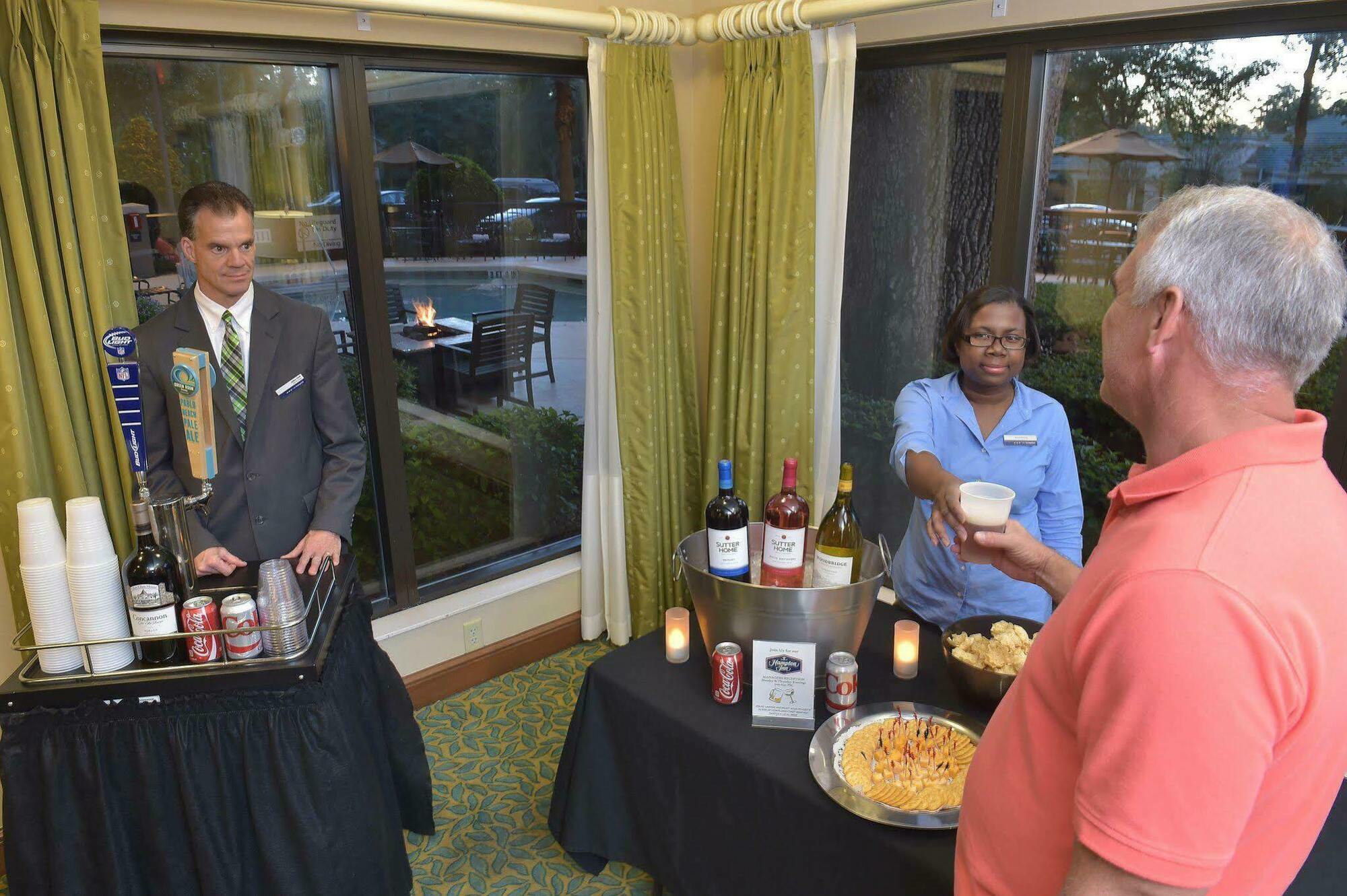 Hampton Inn Jacksonville Ponte Vedra Джэксонвилл-Бич Экстерьер фото
